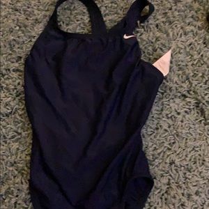 nike swimsuit